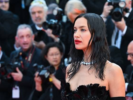 Cannes, 78th Cannes Film Festival 2025 - evening 3 - red carpet of the film Dossier 137 Cannes, 78th Cannes Film Festival 2025 - evening 3 - red carpet of the film Dossier 137 (Case 137) - In the photo: Irina Shayk cannes France  Copyright: xIPA ABACAx