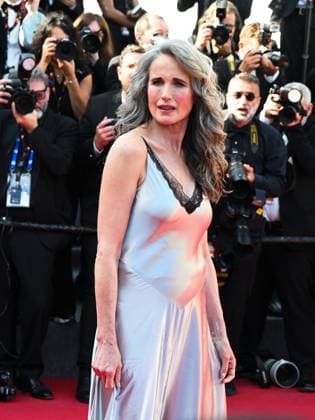 Cannes, 78th Cannes Film Festival 2025 - evening 3 - red carpet of the film Dossier 137 Cannes, 78th Cannes Film Festival 2025 - evening 3 - red carpet of the film Dossier 137 (Case 137) - In the photo: Andie MacDowell cannes France  Copyright: xIPA ABACAx