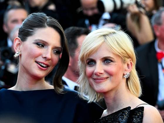 Cannes, 78th Cannes Film Festival 2025 - evening 3 - red carpet of the film Dossier 137 Cannes, 78th Cannes Film Festival 2025 - evening 3 - red carpet of the film Dossier 137 (Case 137) - In the photo: Joséphine Japy, Mélanie Laurent cannes France  Copyright: xIPA ABACAx