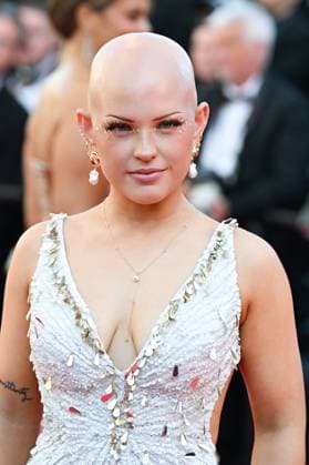 78eme Festival International du Film de Cannes Montée des marchesdu film Dossier 137 78th International Cannes Film Festival Red Carpet of Dossier 137 movie Festival de Cannes 2025 Red carpet Dossier 137 Emmy Combs 444308 2025 05 15  Copyright: xLionelxGuericolas MPPx STAR_444308_047