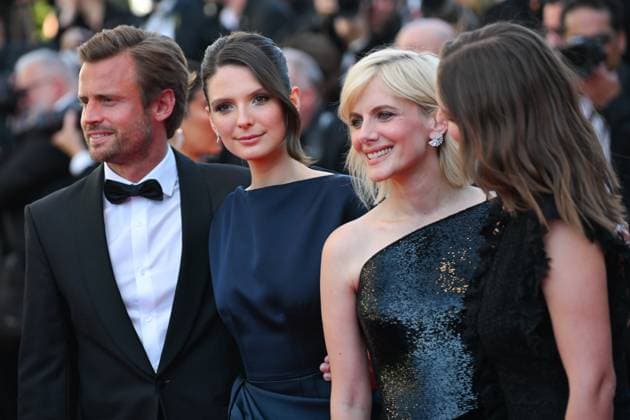 78eme Festival International du Film de Cannes Montée des marchesdu film Dossier 137 78th International Cannes Film Festival Red Carpet of Dossier 137 movie Festival de Cannes 2025 Red carpet Dossier 137 Melanie Laurent, Josephine Japy 444308 2025 05 15  Copyright: xLionelxGuericolas MPPx STAR_444308_059