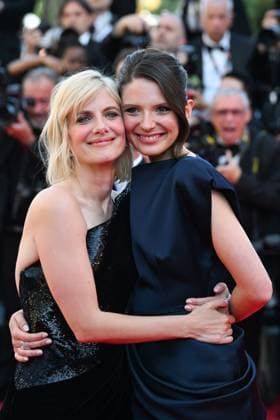 78eme Festival International du Film de Cannes Montée des marchesdu film Dossier 137 78th International Cannes Film Festival Red Carpet of Dossier 137 movie Festival de Cannes 2025 Red carpet Dossier 137 Melanie Laurent, Josephine Japy 444308 2025 05 15  Copyright: xLionelxGuericolas MPPx STAR_444308_071