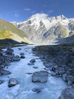 Creative Highlights World Wanderweg des Hooker Valley Track, Mount Cook Nationalpark, Südinsel, Neuseeland, Ozeanien Hiking trail of the Hooker Valley Track, Mount Cook National Park, South Island, New Zealand, Oceania Copyright: imageBROKER ThomasxLammeyer ibxtlf13594562.jpg