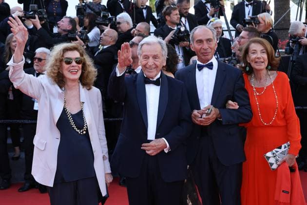 78eme Festival International du Film de Cannes Montée des marches du film Dossier 137 78th Cannes Film Festival Red carpet of the film Dossier 137 Constantin Costa Gavras 444311 2025 05 15 Cannes France  Copyright: xIsabellexVautierx xStarfacex STAR_444311_025