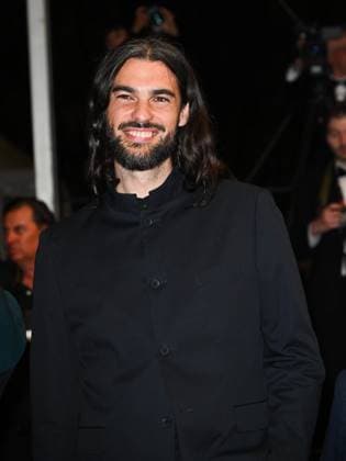 Cannes, 78th Cannes Film Festival 2025 - night 3 - red carpet of the film Sirat Cannes, 78th Cannes Film Festival 2025 - evening 3 - red carpet of the film Sirat - In the photo: Óliver Laxe Cannes Cannes France  Copyright: xIPA ABACAx