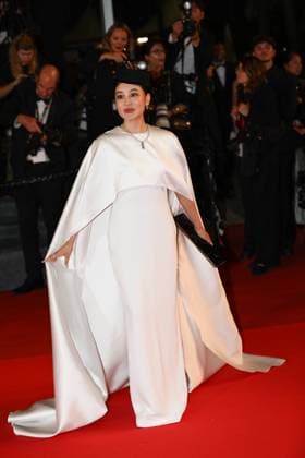May 15, 2025, Cannes, Cote D azur, France: SONYA LOWE on the red carpet for the Sirat Premiere screening at the 78th Annual Cannes Film Festival at Palais des Festivals in Cannes, France Cannes France - ZUMAc179 20250515_zep_c179_256 Copyright: xMickaelxChavetx