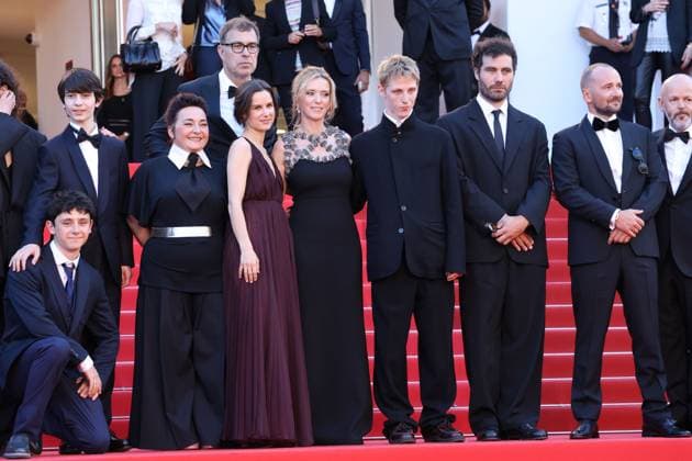 Dossier 137 (Case 137) red carpet in Cannes Come Peronnet, Solan Machado-Graner, Sandra Colombo, Mathilde Roehrich, Dominik Moll, LÃ a Drucker, Valentin Campagne, Theo Costa-Marini, Jonathan Turnbull and Gilles Marchand at the Dossier 137 (Case 137) red carpet at the 78th annual Cannes Film Festival at Palais des Festivals on May 15, 2025 in Cannes, France CAP GOL GOL Cannes CÃ te d Azur France Copyright: xRickxGold CapitalxPicturesx