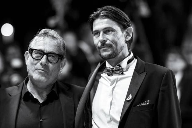 78eme Festival International du Film de Cannes Montée des marches du film Sirat Festival de Cannes 2025 Red carpet Sirat 444325 2025 05 15 Cannes France Lopez, Sergi Janvier, Tonin  Copyright: xEstellexCarlierx xStarfacex STAR_444325_013