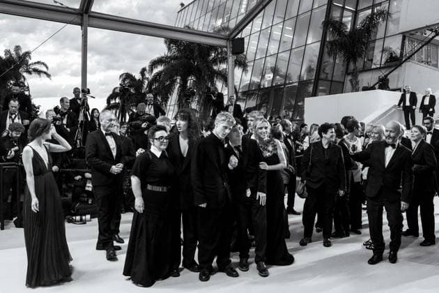78eme Festival International du Film de Cannes Montée des marches du film Sirat Festival de Cannes 2025 Red carpet Sirat 444325 2025 05 15 Cannes France Drucker, Léa Colombo, Sandra Riu, Mathilde Campagne, Valentin Peronnet, Come  Copyright: xEstellexCarlierx xStarfacex STAR_444325_016