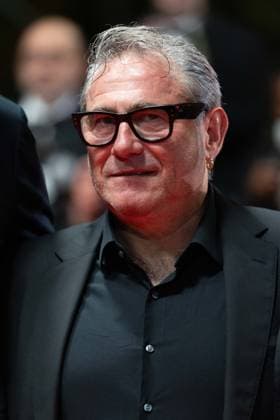 B Montée des marches du film Sirat lors du 78ème Festival International du Film de Cannes Sergi Lopez Montée des marches du film Sirat lors du 78ème Festival International du Film de Cannes, au Palais des Festivals à Cannes On may 15th 2025 Olivier Borde Bestimage Red carpet for the movie Sirat during the 78th Cannes International Film Festival at the Palais des Festivals in Cannes, France On may 15th 2025 Cannes France  Copyright: xOLIVIERxBORDEx xBESTIMAGExOLIVIERxBORDEx xBESTIMAGEx