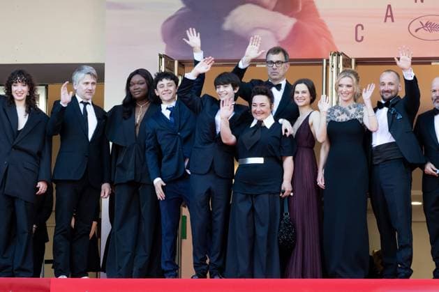 Dossier 137 (Case 137) Red Carpet - The 78th Annual Cannes Film Festival (L-R) Mathilde Riu, Stanislas Merhar, Guslagie Malanda, CÃ me Peronnet, SolÃ n Machado-Graner, Sandra Colombo, Dominik Moll, Mathilde Roehrich, LÃ a Drucker, Jonathan Turnbull, Gilles Marchand, Theo Costa - Marini and Valentin Campagne attends the Dossier 137 (Case 137) red carpet at the 78th annual Cannes Film Festival at Palais des Festivals on May 15, 2025 in Cannes, France  Copyright: xKazukoxWakayamax