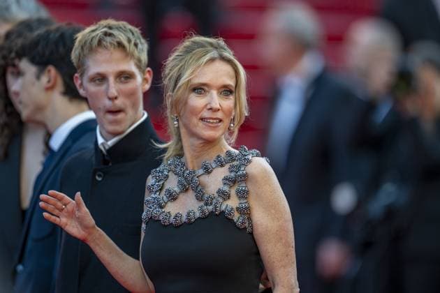 78eme Festival International du Film de Cannes Montée des marchesdu film Dossier 137 78th International Cannes Film Festival Dossier 137 movie Red Carpet 444329 2025 05 15 Cannes France Laurent, Mélanie Campagne, Valentin  Copyright: xStephanexKossmanx xStarfacex STAR_444329_019
