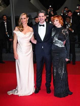 Cannes, 78th Cannes Film Festival 2025 - night 3 - red carpet of the film Dalloway Cannes, 78th Cannes Film Festival 2025 - evening 3 - red carpet of the film Dalloway In the photo: Cécile de France, Yann Gozlan and Mylène Farmer cannes France  Copyright: xIPA ABACAx