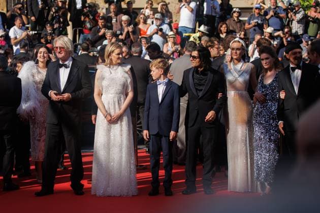 Festival de Cannes Dossier 137 Premiere Detlev Buck, Laura Tonke, Jasper Billerbeck, Fatih AkÄ±n, Diane Kruger, Lisa Hagmeister and Lars Jessen at the premiere of Dossier 137 during the 78 Cannes Film Festival at the Palais de Festival on 15 05 2025 Copyright: xEventpressxKochanx