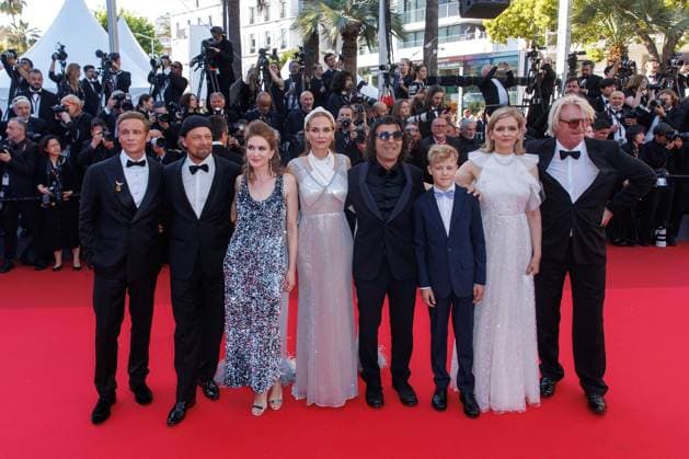 Festival de Cannes Dossier 137 Premiere Matthias Schweighöfer, Lars Jessen, Lisa Hagmeister, Diane Kruger, Fatih AkÄ±n, Jasper Billerbeck, Laura Tonke and Detlev Buck at the premiere of Dossier 137 during the 78 Cannes Film Festival at the Palais de Festival on 15 05 2025 Copyright: xEventpressxKochanx