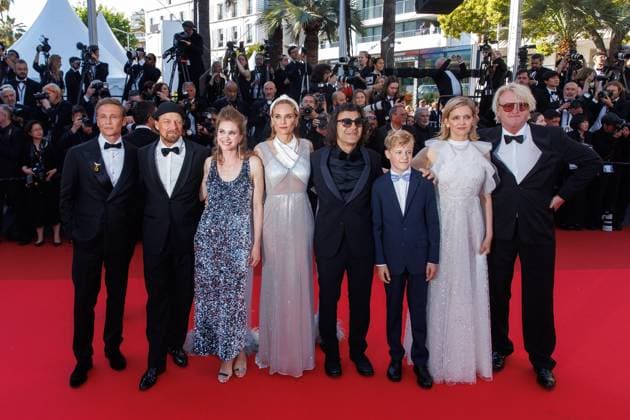 Festival de Cannes Dossier 137 Premiere Matthias Schweighöfer, Lars Jessen, Lisa Hagmeister, Diane Kruger, Fatih AkÄ±n, Jasper Billerbeck, Laura Tonke and Detlev Buck at the premiere of Dossier 137 during the 78 Cannes Film Festival at the Palais de Festival on 15 05 2025 Copyright: xEventpressxKochanx