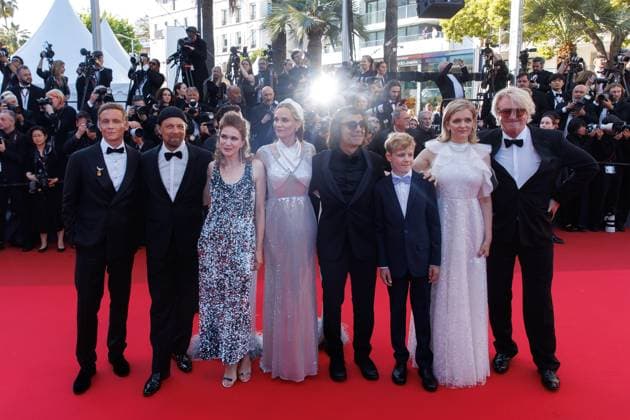 Festival de Cannes Dossier 137 Premiere Matthias Schweighöfer, Lars Jessen, Lisa Hagmeister, Diane Kruger, Fatih AkÄ±n, Jasper Billerbeck, Laura Tonke and Detlev Buck at the premiere of Dossier 137 during the 78 Cannes Film Festival at the Palais de Festival on 15 05 2025 Copyright: xEventpressxKochanx