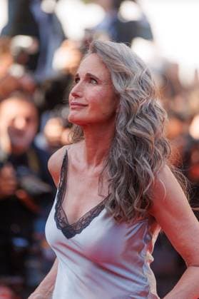 Festival de Cannes Dossier 137 Premiere Andie MacDowell at the premiere of Dossier 137 during the 78 Cannes Film Festival at the Palais de Festival on 15 05 2025 Copyright: xEventpressxKochanx