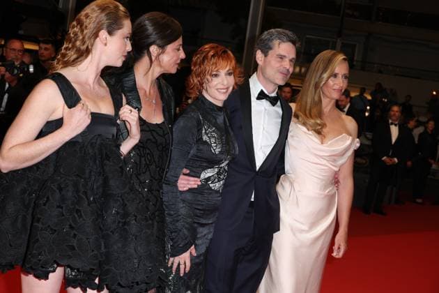 Cannes 2025 Premiere du film Dalloway Freya Mavor , Anna Mouglalis , Mylene Farmer , Yann Gozlan and CÃ cile de France Premiere of the movie Dalloway on the red carpet of the Cannes Film Festival on May 15th 2025.  Copyright: x Chassery+Courdjix