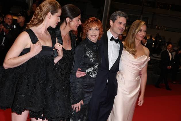 Cannes 2025 Premiere du film Dalloway Freya Mavor , Anna Mouglalis , Mylene Farmer , Yann Gozlan and CÃ cile de France Premiere of the movie Dalloway on the red carpet of the Cannes Film Festival on May 15th 2025.  Copyright: x Chassery+Courdjix