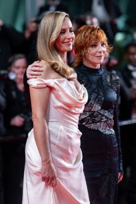 78eme Festival International du Film de Cannes Montée des marches du film Dalloway 78th International du Film de Cannes Red carpet with cast of Dalloway movie 444331 2025 05 15 France From France, Cécile  Copyright: xEstellexCarlierx xStarfacex STAR_444331_015