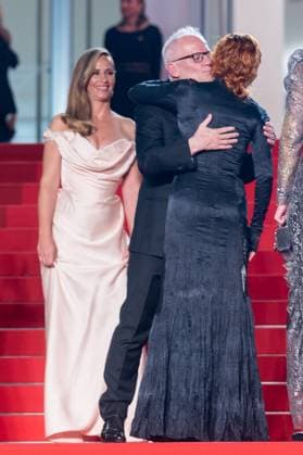78eme Festival International du Film de Cannes Montée des marches du film Dalloway 78th International du Film de Cannes Red carpet with cast of Dalloway movie 444331 2025 05 15 France Farmer, Mylène De France, Cécile  Copyright: xEstellexCarlierx xStarfacex STAR_444331_020