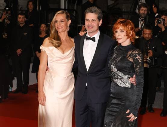 78eme Festival International du Film de Cannes Montée des marches du film Dalloway 78th Cannes Film Festival Red carpet of the film Dalloway Cecile de France, Yann Gozlan and Mylene Farmer 444333 2025 05 15 Cannes France  Copyright: xIsabellexVautierx xStarfacex STAR_444333_008