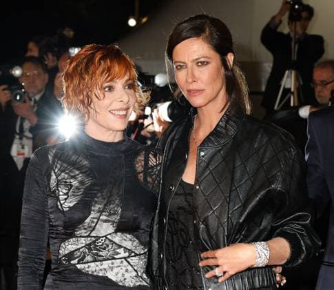 78eme Festival International du Film de Cannes Montée des marches du film Dalloway 78th Cannes Film Festival Red carpet of the film Dalloway Mylene Farmer and Anna Mouglalis 444333 2025 05 15 Cannes France  Copyright: xIsabellexVautierx xStarfacex STAR_444333_031