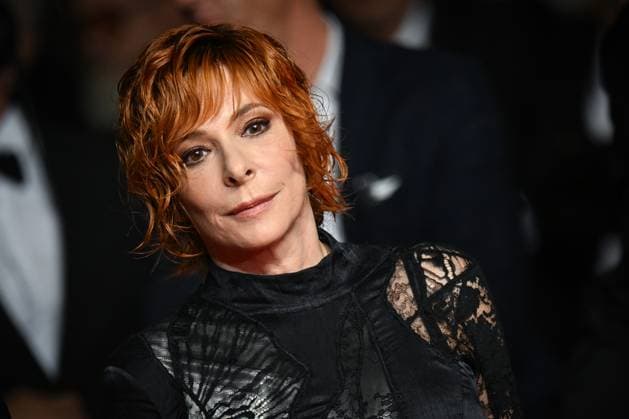 78eme Festival International du Film de Cannes Montée des marches du film Dalloway Festival de Cannes 2025 Red carpet Dalloway Mylene Farmer 444334 2025 05 16 France  Copyright: xLionelxGuericolas MPPx STAR_444334_019
