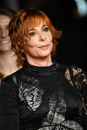 78eme Festival International du Film de Cannes Montée des marches du film Dalloway Festival de Cannes 2025 Red carpet Dalloway Mylene Farmer 444334 2025 05 16 France  Copyright: xLionelxGuericolas MPPx STAR_444334_034