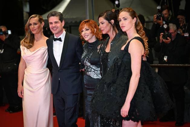 78eme Festival International du Film de Cannes Montée des marches du film Dalloway Festival de Cannes 2025 Red carpet Dalloway Cecile De France, Mylene Farmer 444334 2025 05 16 France  Copyright: xLionelxGuericolas MPPx STAR_444334_046