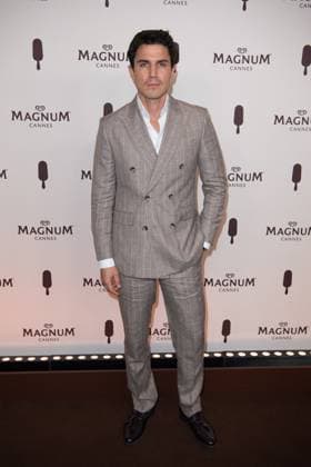 Cannes Magnum Party NG Alex Gonzalez attending the Magnum Party Photocall at Magnum Beach in Cannes, France on May 15 2025 as part of the 78th Cannes Film Festival. Photo by Nicolas Genin ABACAPRESS.COM Cannes France  Copyright: xGeninxNicolas ABACAx