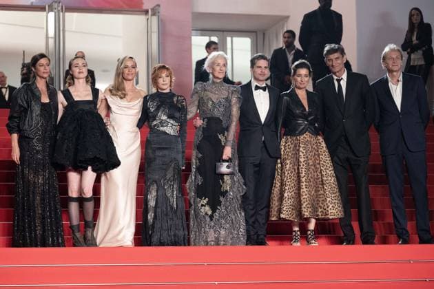 Cannes - Dalloway Red Carpet DN Anna Mouglalis, Freya Mavor, Cecile de France, Yann Gozlan, Mylene Farmer, Tatiana de Rosnay, Sidonie Dumas and a guest attend the Dalloway red carpet at the 78th annual Cannes Film Festival at Palais des Festivals on May 15, 2025 in Cannes, France. Photo by David NIVIERE ABACAPRESS.COM CANNES France  Copyright: xNivierexDavid ABACAPRESS.COMx