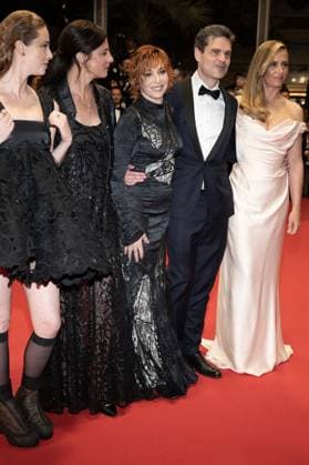 Cannes - Dalloway Red Carpet DN Freya Mavor, Anna Mouglalis, Mylene Farmer, Yann Gozlan and Cecile de France attend the Dalloway red carpet at the 78th annual Cannes Film Festival at Palais des Festivals on May 15, 2025 in Cannes, France. Photo by David NIVIERE ABACAPRESS.COM CANNES France  Copyright: xNivierexDavid ABACAPRESS.COMx