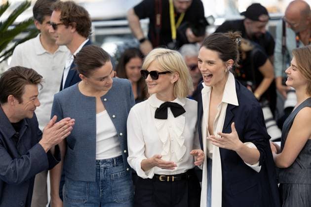 The Wonderers , Photocall in Cannes, 15 05 2025 Cannes, France 15 5 2024 FŽlix Kysyl, Angelina Woreth, MŽlanie Laurent, JosŽphine Japy, JosŽphine Japy and Sarah Pachoud during the Photocall for QUI BRILLE AU COMBAT THE WONDERERS during the 78 Cannes International Film Festival The Film Festival takes place from May 13 to 24, 2025 Cannes Copyright: xChristianxEnderx