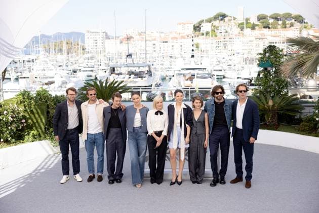 The Wonderers , Photocall in Cannes, 15 05 2025 Cannes, France 15 5 2024 Martin Playoust, Nicolas Tzipine, FŽlix Kysyl, Angelina Woreth, MŽlanie Laurent, Josephine Japy, Sarah Pachoud, Pierre Yves Cardinal, Antoine Playoust during the Photocall for QUI BRILLE AU COMBAT THE WONDERERS Copyright: xChristianxEnderx