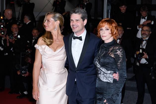 Cannes Dalloway Red Carpet NG Cecile de France, Yann Gozlan and Mylene Farmer attending the ‘Dalloway’ Screening and Red Carpet at Palais Des Festivals in Cannes, France on May 15 2025 as part of the 78th Cannes Film Festival. Photo by Nicolas Genin ABACAPRESS.COM Cannes France  Copyright: xGeninxNicolas ABACAx