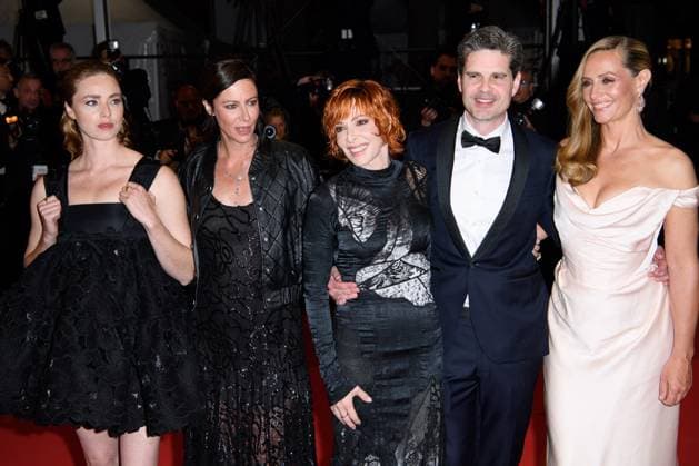 Cannes Dalloway Red Carpet NG Freya Mavor, Anna Mouglalis, Mylene Farmer, Yann Gozlan and Cecile de France attending the ‘Dalloway’ Screening and Red Carpet at Palais Des Festivals in Cannes, France on May 15 2025 as part of the 78th Cannes Film Festival. Photo by Nicolas Genin ABACAPRESS.COM Cannes France  Copyright: xGeninxNicolas ABACAx