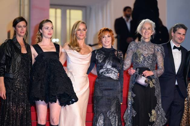 Cannes Dalloway Red Carpet NG Freya Mavor, Anna Mouglalis, Mylene Farmer, Yann Gozlan and Cecile de France attending the ‘Dalloway’ Screening and Red Carpet at Palais Des Festivals in Cannes, France on May 15 2025 as part of the 78th Cannes Film Festival. Photo by Nicolas Genin ABACAPRESS.COM Cannes France  Copyright: xGeninxNicolas ABACAx