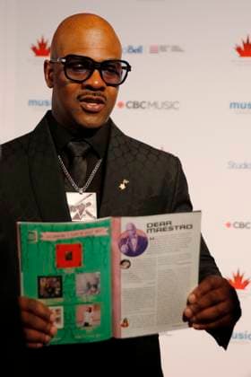 May 15, 2025, Calgary, Ab, Canada: Maestro Fresh Wes poses on the red carpet for the Canadian Music Hall of Fame ceremony in Calgary on Thursday, May 15, 2025. Calgary Canada  - ZUMAc35_ 20250515_zaf_c35_141 Copyright: xDavexChidleyx