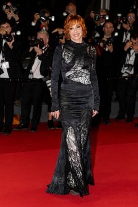 B Montée des marches du film Dalloway lors du 78ème Festival International du Film de Cannes Mylène Farmer Montée des marches du film Dalloway lors du 78ème Festival International du Film de Cannes, au Palais des Festivals à Cannes On may 15th 2025 Olivier Borde Bestimage Red carpet for the movie Dalloway during the 78th Cannes International Film Festival at the Palais des Festivals in Cannes, France On may 15th 2025 Cannes France  Copyright: xOLIVIERxBORDEx xBESTIMAGExOLIVIERxBORDEx xBESTIMAGEx