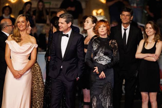 M Montée des marches du film Dalloway lors du 78ème Festival International du Film de Cannes Cécile de France, Yann Gozlan, Mylène Farmer Montée des marches du film Dalloway lors du 78ème Festival International du Film de Cannes, au Palais des Festivals à Cannes Le 15 mai 2025 Jacovides Moreau Bestimage Red carpet for the movie Dalloway during the 78th Cannes International Film Festival at the Palais des Festivals in Cannes, France On may 15th 2025 Cannes France  Copyright: xJACOVIDES-MOREAUx xBESTIMAGExJACOVIDES-MOREAUx xBESTIMAGEx