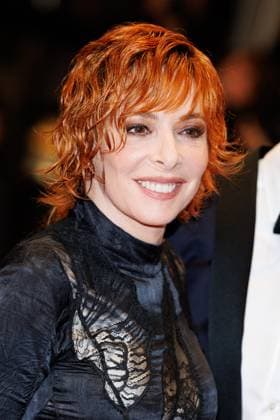 M Montée des marches du film Dalloway lors du 78ème Festival International du Film de Cannes Mylène Farmer Montée des marches du film Dalloway lors du 78ème Festival International du Film de Cannes, au Palais des Festivals à Cannes On may 15th 2025 Jacovides Moreau Bestimage Red carpet for the movie Dalloway during the 78th Cannes International Film Festival at the Palais des Festivals in Cannes, France On may 15th 2025 Cannes France  Copyright: xJACOVIDES-MOREAUx xBESTIMAGExJACOVIDES-MOREAUx xBESTIMAGEx