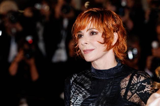 M Montée des marches du film Dalloway lors du 78ème Festival International du Film de Cannes Mylène Farmer Montée des marches du film Dalloway lors du 78ème Festival International du Film de Cannes, au Palais des Festivals à Cannes On may 15th 2025 Jacovides Moreau Bestimage Red carpet for the movie Dalloway during the 78th Cannes International Film Festival at the Palais des Festivals in Cannes, France On may 15th 2025 Cannes France  Copyright: xJACOVIDES-MOREAUx xBESTIMAGExJACOVIDES-MOREAUx xBESTIMAGEx