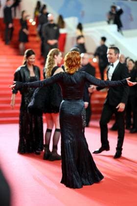 J Montée des marches du film Dalloway lors du 78ème Festival International du Film de Cannes Mylène Farmer Montée des marches du film Dalloway lors du 78ème Festival International du Film de Cannes, au Palais des Festivals à Cannes On may 15th 2025 Jacovides Moreau Bestimage Red carpet for the movie Dalloway during the 78th Cannes International Film Festival at the Palais des Festivals in Cannes, France On may 15th 2025 Cannes France  Copyright: xJACOVIDES-MOREAUx xBESTIMAGExJACOVIDES-MOREAUx xBESTIMAGEx