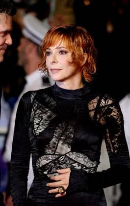 J Montée des marches du film Dalloway lors du 78ème Festival International du Film de Cannes Mylène Farmer Montée des marches du film Dalloway lors du 78ème Festival International du Film de Cannes, au Palais des Festivals à Cannes On may 15th 2025 Jacovides Moreau Bestimage Red carpet for the movie Dalloway during the 78th Cannes International Film Festival at the Palais des Festivals in Cannes, France On may 15th 2025 Cannes France  Copyright: xJACOVIDES-MOREAUx xBESTIMAGExJACOVIDES-MOREAUx xBESTIMAGEx