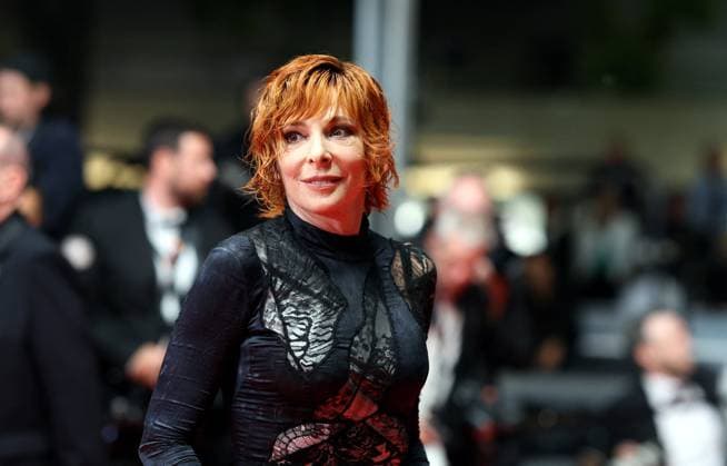 J Montée des marches du film Dalloway lors du 78ème Festival International du Film de Cannes Mylène Farmer Montée des marches du film Dalloway lors du 78ème Festival International du Film de Cannes, au Palais des Festivals à Cannes On may 15th 2025 Jacovides Moreau Bestimage Red carpet for the movie Dalloway during the 78th Cannes International Film Festival at the Palais des Festivals in Cannes, France On may 15th 2025 Cannes France  Copyright: xJACOVIDES-MOREAUx xBESTIMAGExJACOVIDES-MOREAUx xBESTIMAGEx