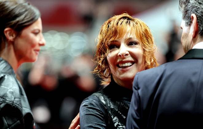 J Montée des marches du film Dalloway lors du 78ème Festival International du Film de Cannes Mylène Farmer Montée des marches du film Dalloway lors du 78ème Festival International du Film de Cannes, au Palais des Festivals à Cannes On may 15th 2025 Jacovides Moreau Bestimage Red carpet for the movie Dalloway during the 78th Cannes International Film Festival at the Palais des Festivals in Cannes, France On may 15th 2025 Cannes France  Copyright: xJACOVIDES-MOREAUx xBESTIMAGExJACOVIDES-MOREAUx xBESTIMAGEx