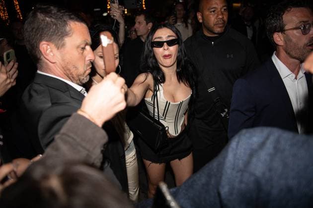 Cannes - Charli XCX Heads To Magnum Party Charli XCX heads To Magnum Party in Cannes, France on May 15, 2025, as part of the 78th Cannes film Festival. Photo by Florian Poitout ABACAPRESS.COM Cannes France  Copyright: xPoitoutxFlorian ABACAx