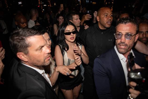 Cannes - Charli XCX Heads To Magnum Party Charli XCX heads To Magnum Party in Cannes, France on May 15, 2025, as part of the 78th Cannes film Festival. Photo by Florian Poitout ABACAPRESS.COM Cannes France  Copyright: xPoitoutxFlorian ABACAx